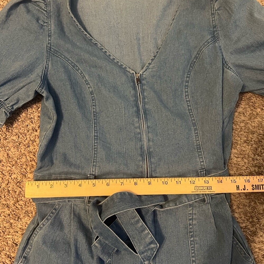 Skies Are Blue Jumpsuit Womens Size M Blue Chambray Utility Belted Tie - Picture 4 of 5